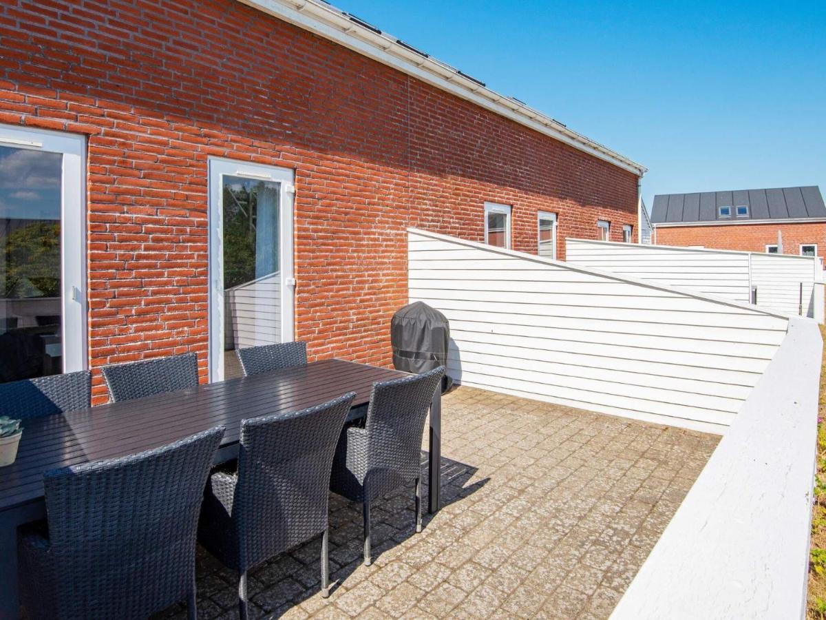 6 Person Holiday Home In R M Sonderby  Bagian luar foto